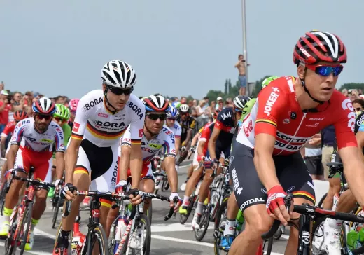 Breaking Records and Barriers: A Look at Chris Froome's Unstoppable Rise to Cycling Stardom